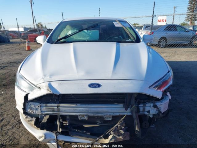 3FA6P0PUXJR161803 Ford Fusion Energi Se Luxury