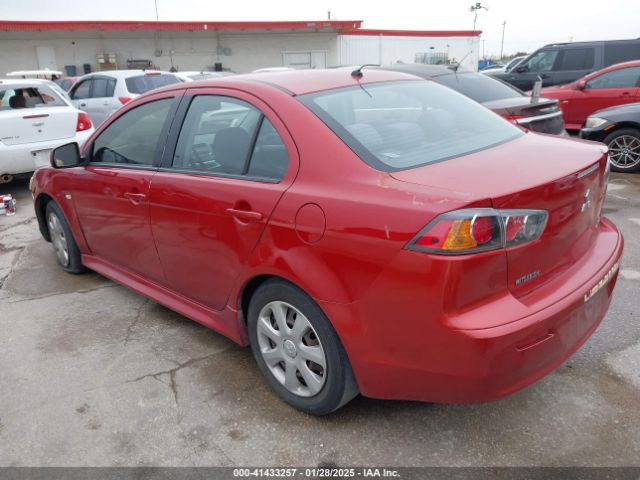 2011 MITSUBISHI LANCER JA32U2FU5BU030057 Photo 2