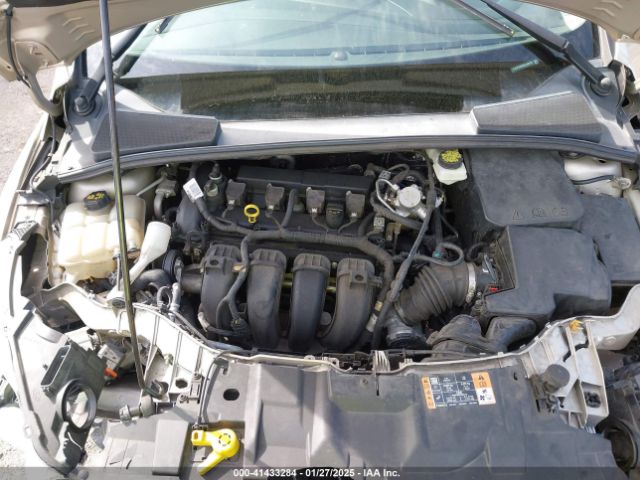 1FADP3K29HL289439 Ford FOCUS SE