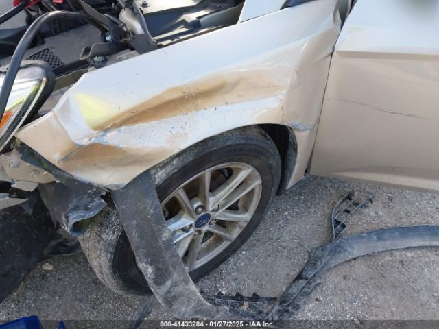 1FADP3K29HL289439 Ford FOCUS SE