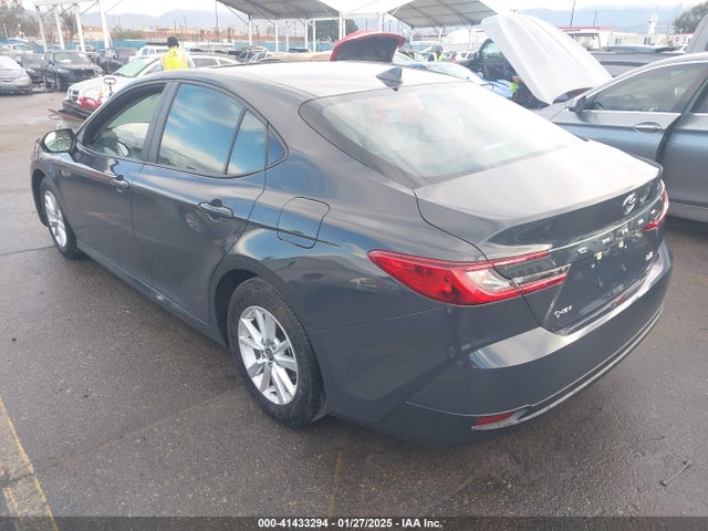 Toyota CAMRY LE 2025 4T1DAACK9SU048573 Image 3