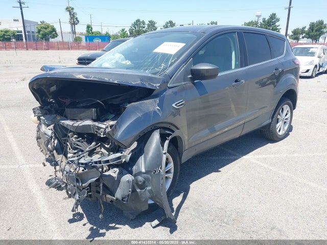 1FMCU0G9XHUA83443 Ford 2017
