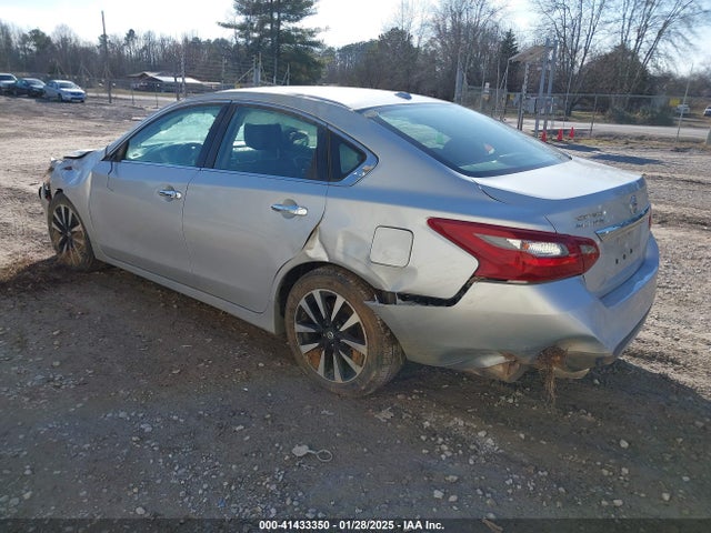 1N4AL3AP7JC176722 Nissan Altima 2.5 Sl