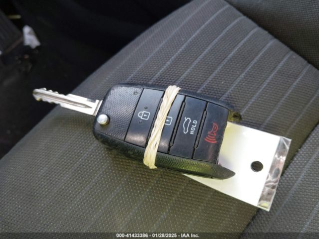 KNAFX4A61G5582491 KIA FORTE LX