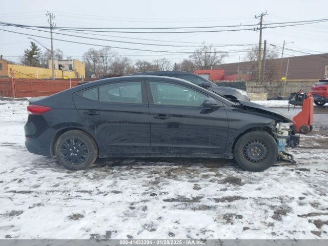 KMHD74LFXHU207158 Hyundai ELANTRA SE