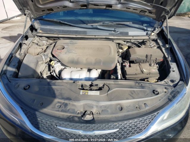 1C3CCCAB3FN529027 Chrysler 2015