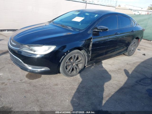 1C3CCCAB3FN529027 Chrysler 2015