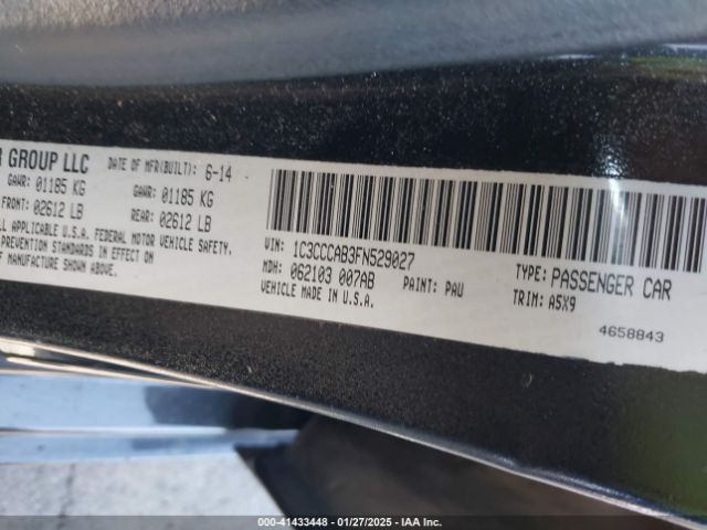 1C3CCCAB3FN529027 Chrysler 2015