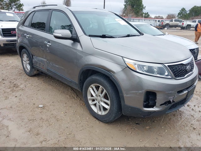 KIA SORENTO LX 2014 5XYKT3A69EG460005 Image 1