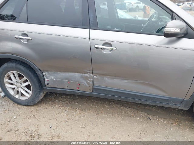 KIA SORENTO LX 2014 5XYKT3A69EG460005 Image 6