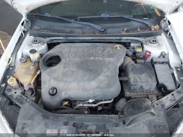 2014 CHRYSLER 200 1C3CCBCG3EN135903 Photo 9