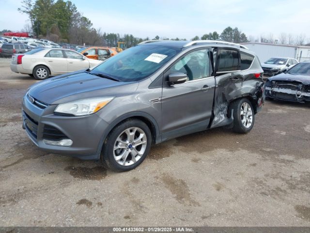 1FMCU0J95EUB66282 Ford Escape Titanium