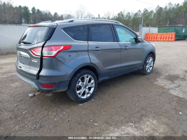 1FMCU0J95EUB66282 Ford Escape Titanium