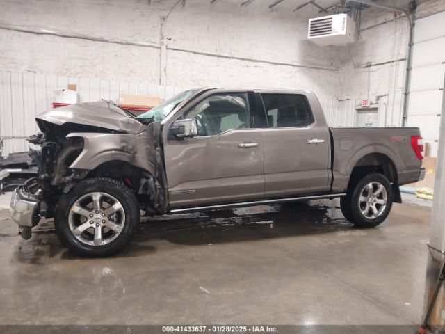 1FTFW1ED8PFD27246 Ford F-150 Lariat