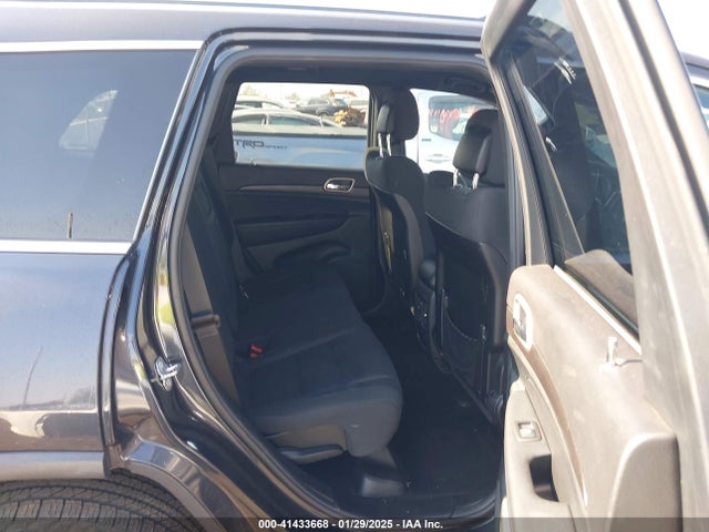 Jeep Grand Cherokee Laredo 2014 1C4RJFAG2EC391659 Image 8