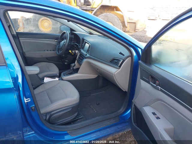 5NPD84LF6JH392102 Hyundai ELANTRA SEL