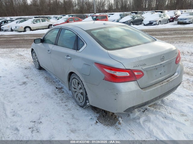 1N4AL3AP2HC266659 Nissan Altima 2.5 Sv
