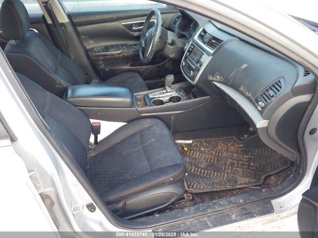 1N4AL3AP2HC266659 Nissan Altima 2.5 Sv