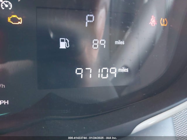 Chevrolet Sonic Lt Auto 2018 1G1JD5SH3J4121102 Image 15
