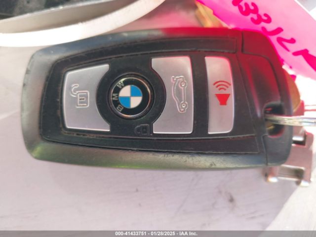 WBA5A5C5XFD520132 BMW 528I