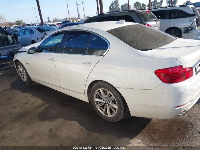 WBA5A5C5XFD520132 BMW 528I