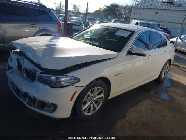 WBA5A5C5XFD520132 BMW 528I