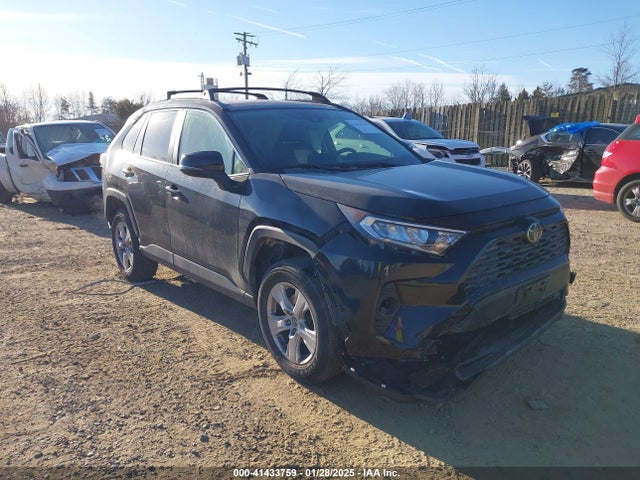 Toyota Rav4 Xle 2019 JTMP1RFV6KD033597 Image 1
