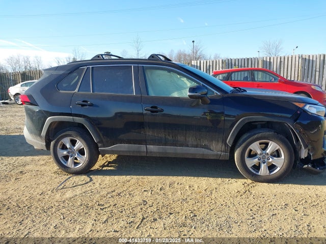 Toyota Rav4 Xle 2019 JTMP1RFV6KD033597 Image 13