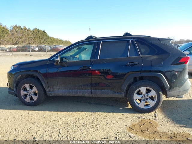 Toyota Rav4 Xle 2019 JTMP1RFV6KD033597 Image 14