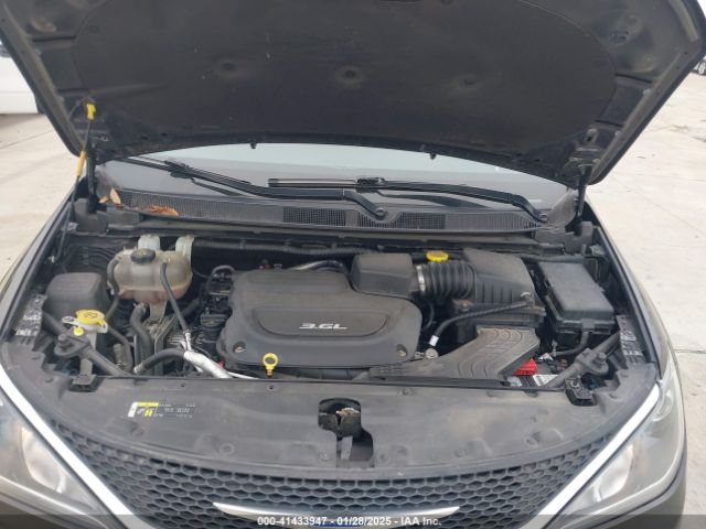 2018 CHRYSLER PACIFICA 2C4RC1EG3JR352443 Photo 9