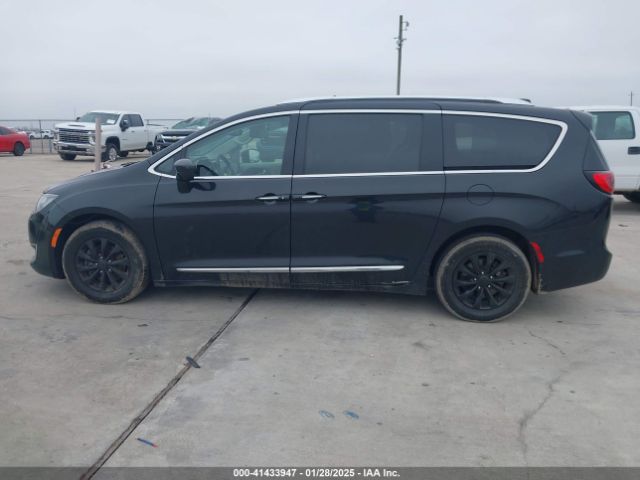 2C4RC1EG3JR352443 Chrysler Pacifica Touring L Plus