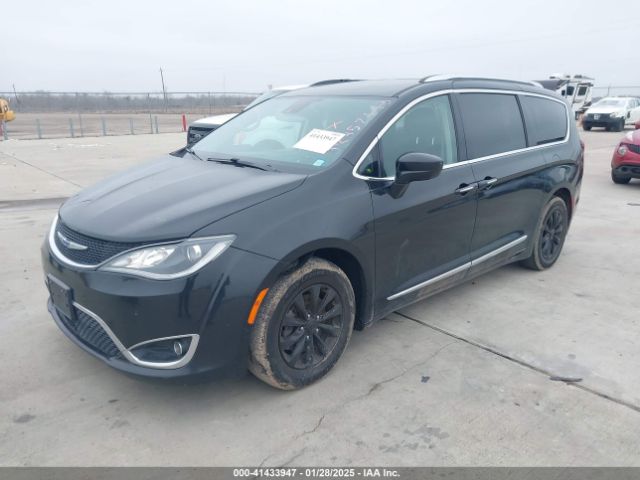 2018 CHRYSLER PACIFICA 2C4RC1EG3JR352443 Photo 1