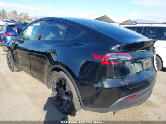 7SAYGDEE8PF620748 Tesla 2023