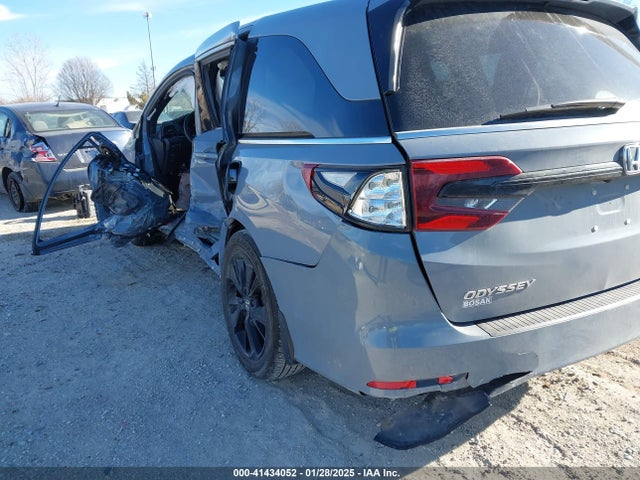 5FNRL6H70PB022398 Honda Odyssey Sport