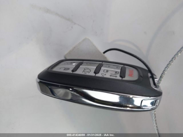 2021 CHRYSLER PACIFICA HYBRID 2C4RC1L70MR599460 Photo 10