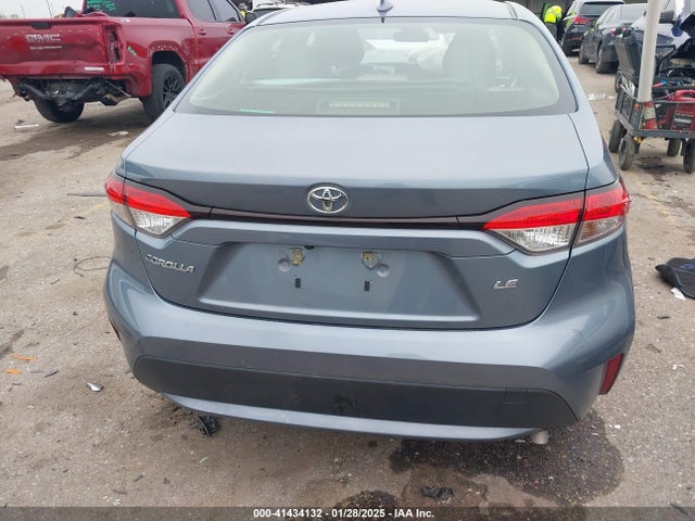 JTDEPMAE4NJ220200 Toyota COROLLA LE