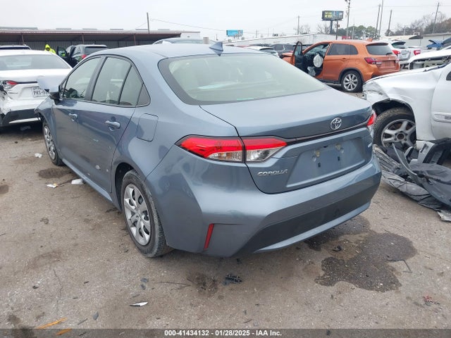 JTDEPMAE4NJ220200 Toyota COROLLA LE