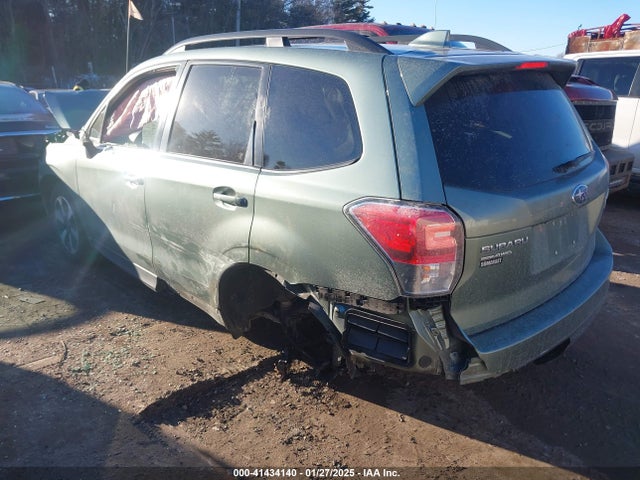 Subaru Forester 2.5i Premium 2017 JF2SJAEC8HH564802 Image 3