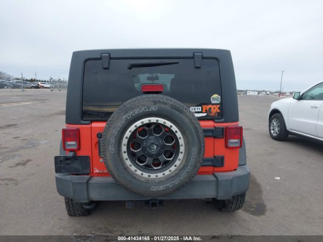 1C4BJWDG0FL727792 Jeep Wrangler Unlimited Sport