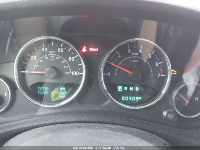 1C4BJWDG0FL727792 Jeep Wrangler Unlimited Sport