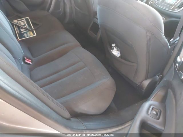 2016 CHRYSLER 200 1C3CCCAB5GN140911 Photo 7