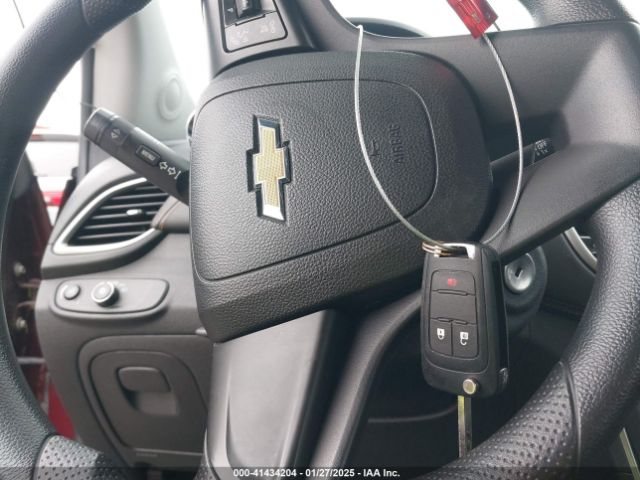 3GNCJKSB6HL185309 Chevrolet TRAX LS