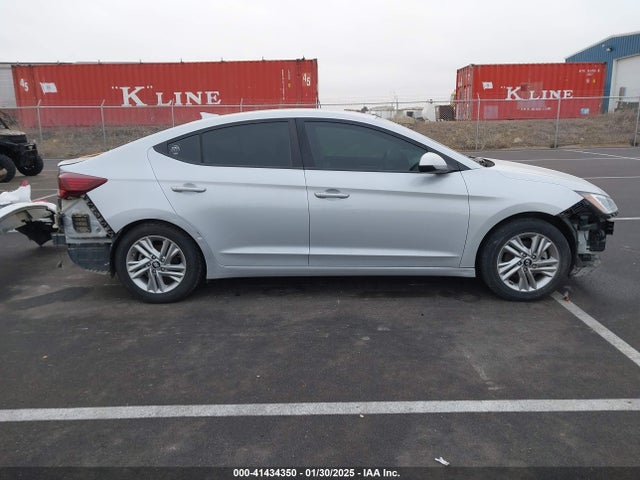 KMHD84LF7KU773329 Hyundai ELANTRA SEL
