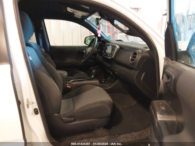 3TMCZ5AN5LM362756 Toyota Tacoma Trd Sport