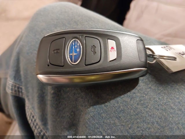 Subaru na 2024 JF2GUADC5RH890296 Image 11