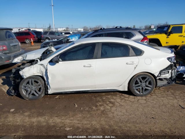 3KPF34AD6ME305283 KIA Forte Gt-line
