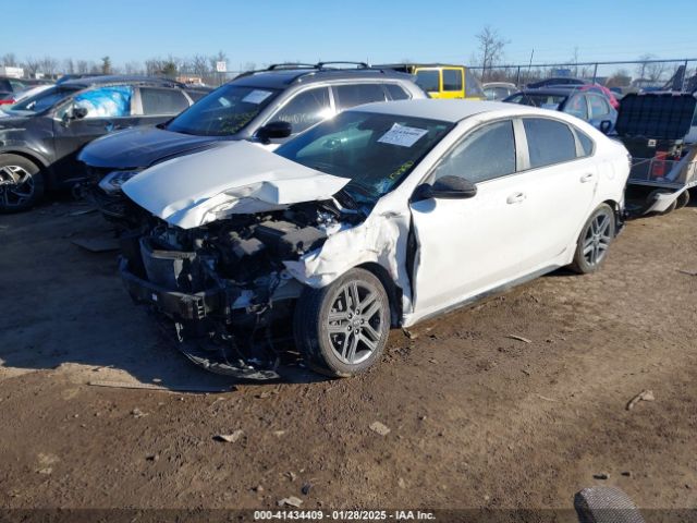 3KPF34AD6ME305283 KIA Forte Gt-line