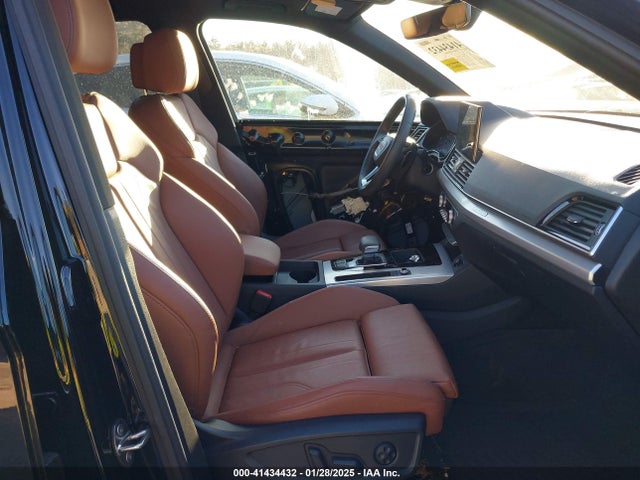 2024 AUDI Q5 WA1GAAFY1R2048813 Photo 4