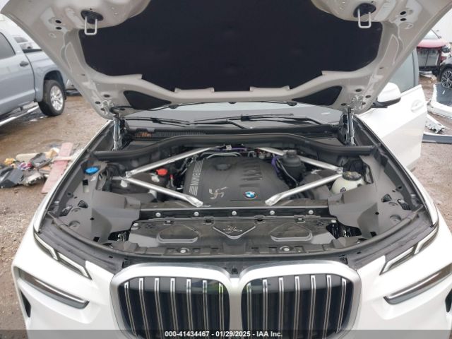 5UX23EM02S9X14569 BMW X7 Xdrive40i