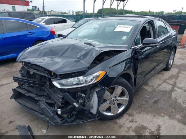 1FA6P0H74G5121513 Ford FUSION SE